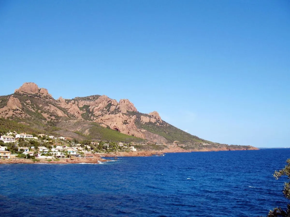 Apartment Village Cap Esterel - L'Esquinade-63 By Interhome Saint-Raphaël