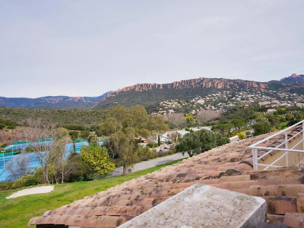 Apartment Village Cap Esterel - L'Esquinade-63 By Interhome Saint-Raphaël