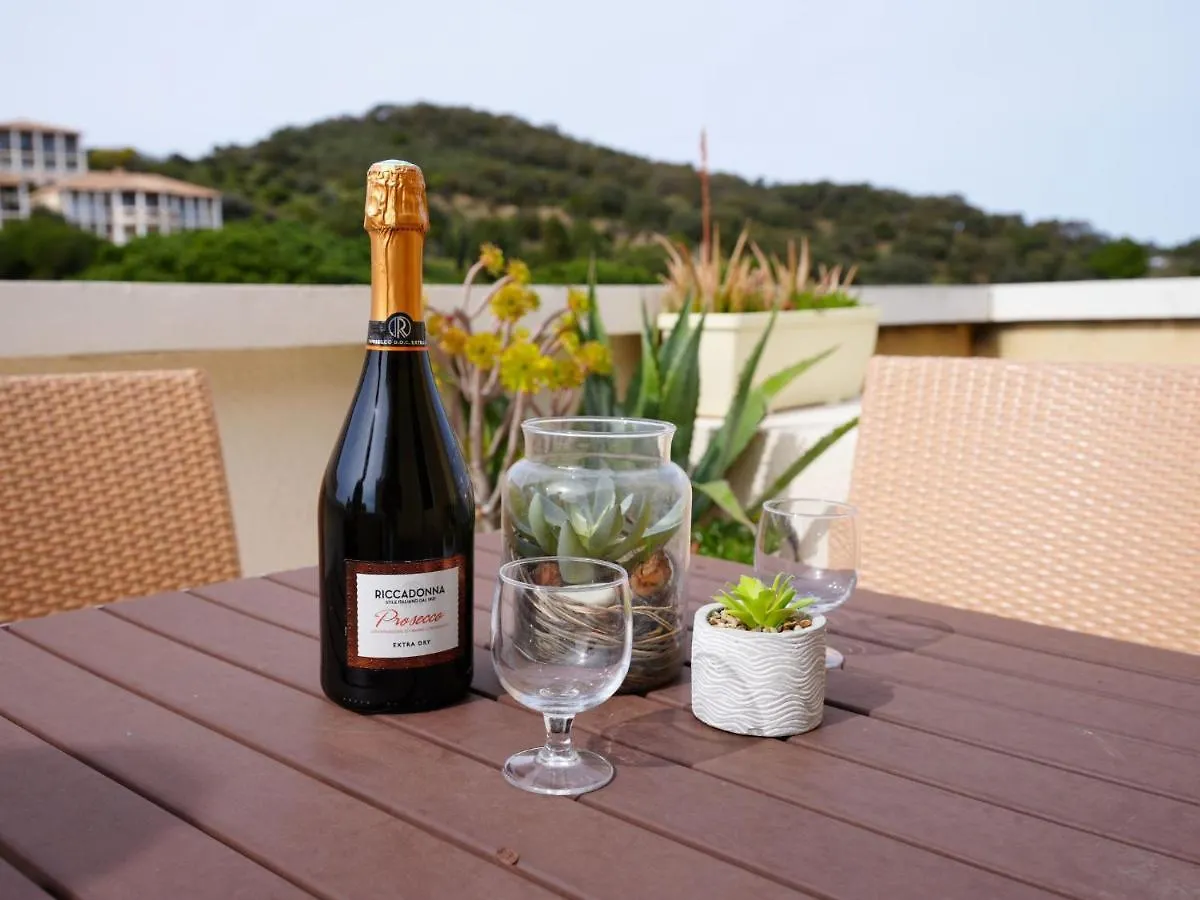 Apartment Village Cap Esterel - L'Esquinade-63 By Interhome Saint-Raphaël 0*,